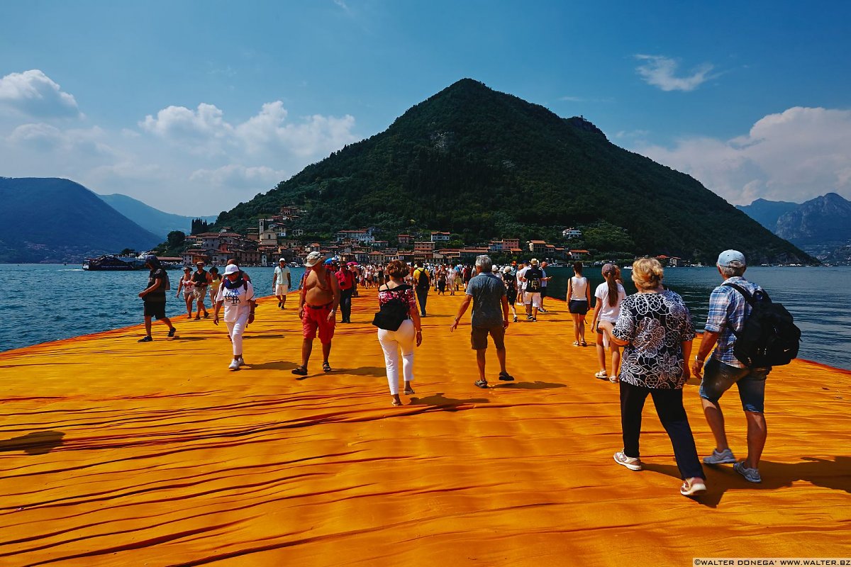 The Floating Piers