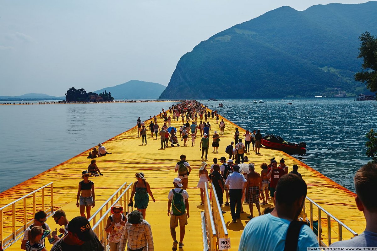 The Floating Piers
