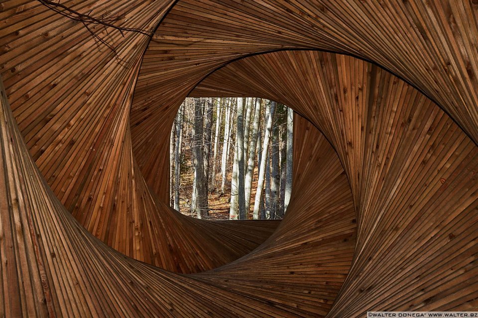 Spirale di Alois Steger, 2011 Arte Sella l'arte contemporanea nella natura