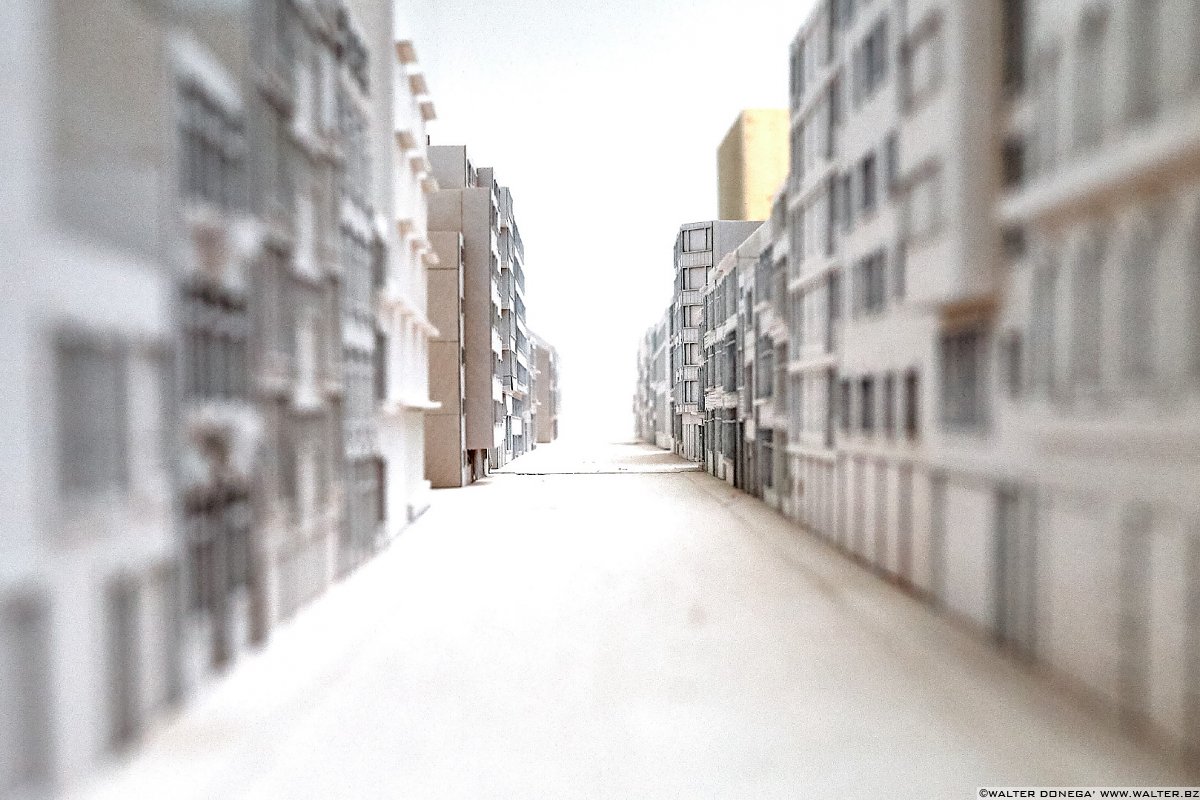 Foto racconto della Biennale di Architettura 2016: Reporting from the front
