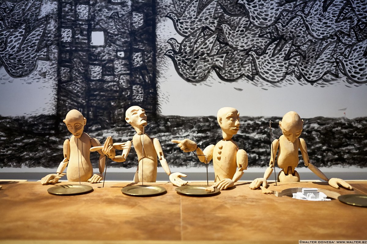 Foto racconto della Biennale di Architettura 2016: Reporting from the front