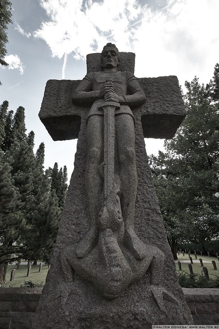 Cimitero militare tedesco di Merano Cimiteri in Alto Adige