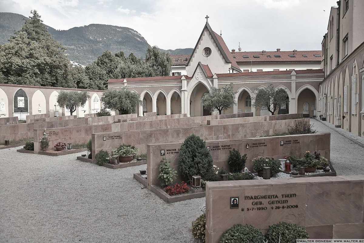 Cimitero di Maia Bassa Cimiteri in Alto Adige