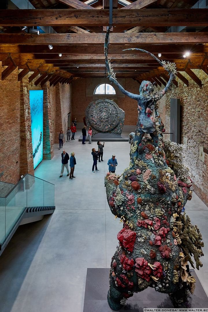  Damien Hirst in mostra a Venezia: Treasures from the wreck of the unbelievable