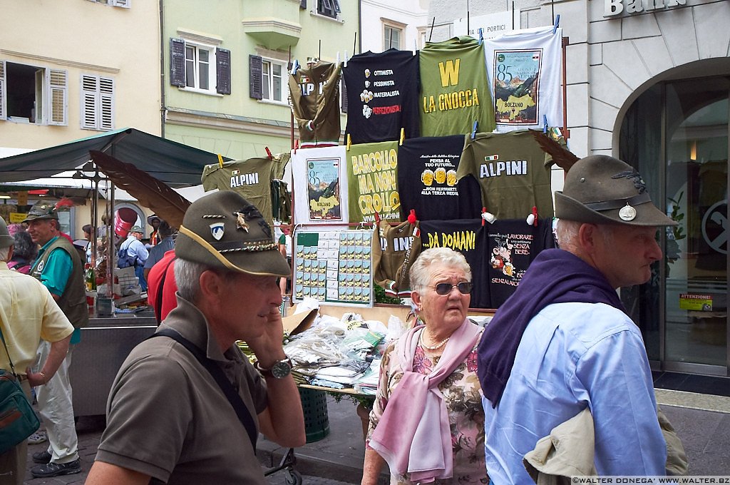 DSCF6089 Adunata degli Alpini a Bolzano 2012