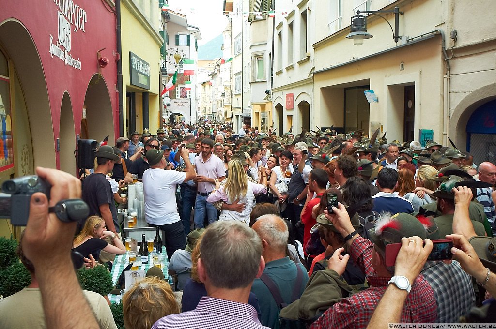 DSCF6093 Adunata degli Alpini a Bolzano 2012