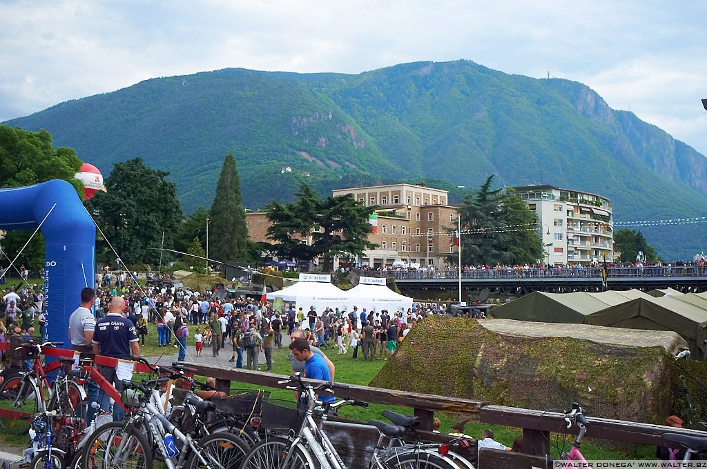 DSCF6146 Adunata degli Alpini a Bolzano 2012