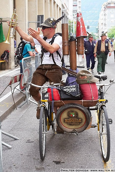 DSCF6167 Adunata degli Alpini a Bolzano 2012