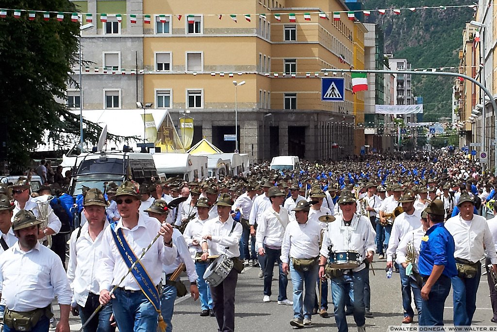 DSCF6208 Adunata degli Alpini a Bolzano 2012