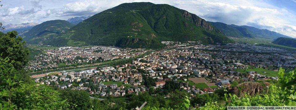 Viste di Bolzano - 7 Bolzano vista dall'alto