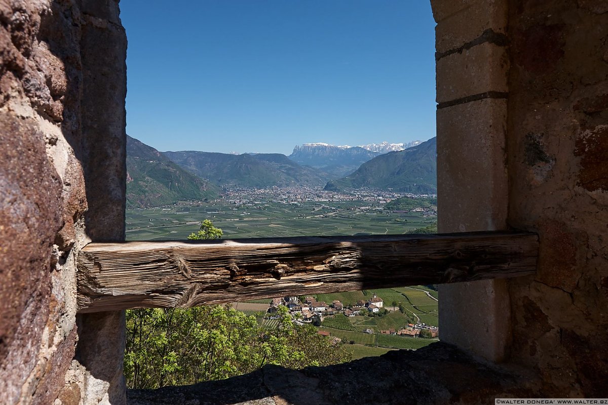 Castel Boymont La via dei castelli di Appiano - Castel Boymont e Castel Hocheppan