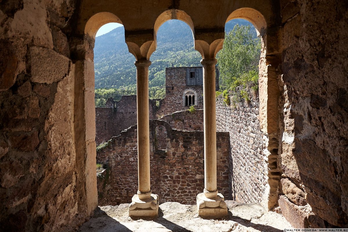 Castel Boymont La via dei castelli di Appiano - Castel Boymont e Castel Hocheppan