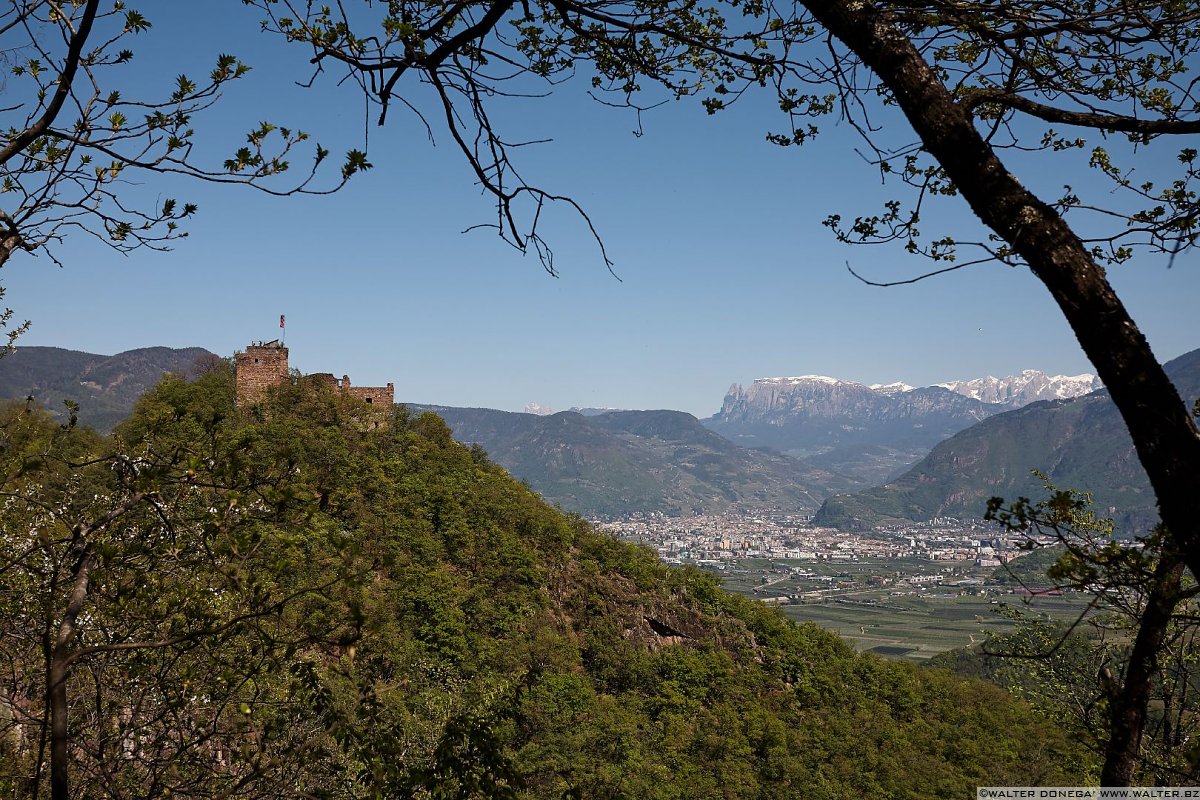 Castel Boymont La via dei castelli di Appiano - Castel Boymont e Castel Hocheppan