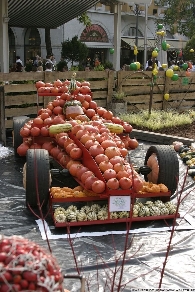 Festa della zucca Bolzano 2004 - 06 Festa della zucca 2004