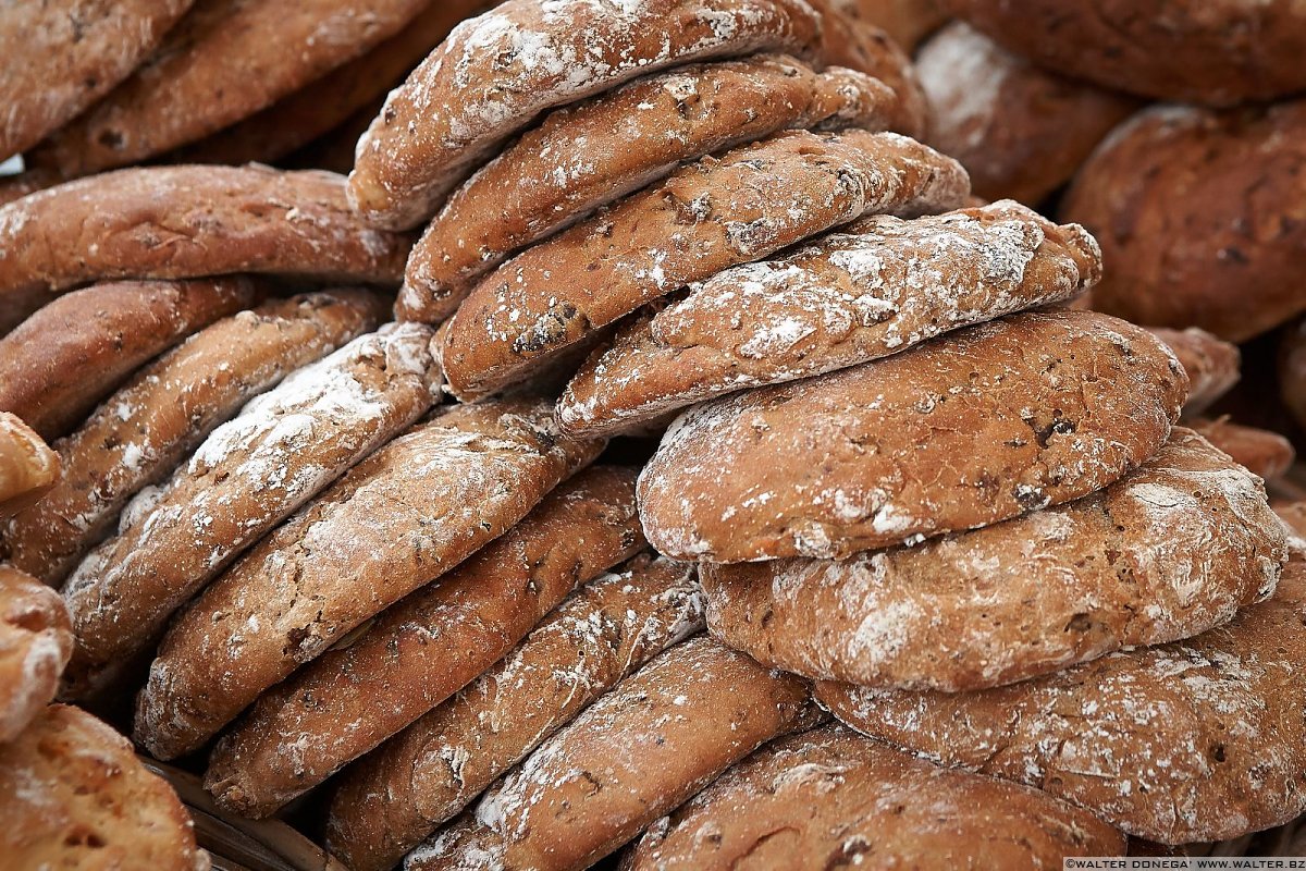 Pane di segale Festa delle fragole in Val Martello