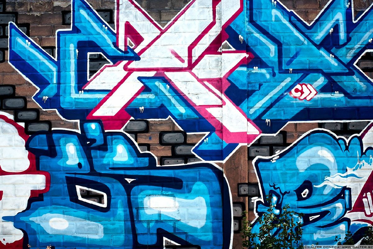IMG_8754 Graffiti in via Lancia a Bolzano