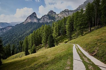 Escursione alla malga Haniger Schweige ai piedi del Catinaccio