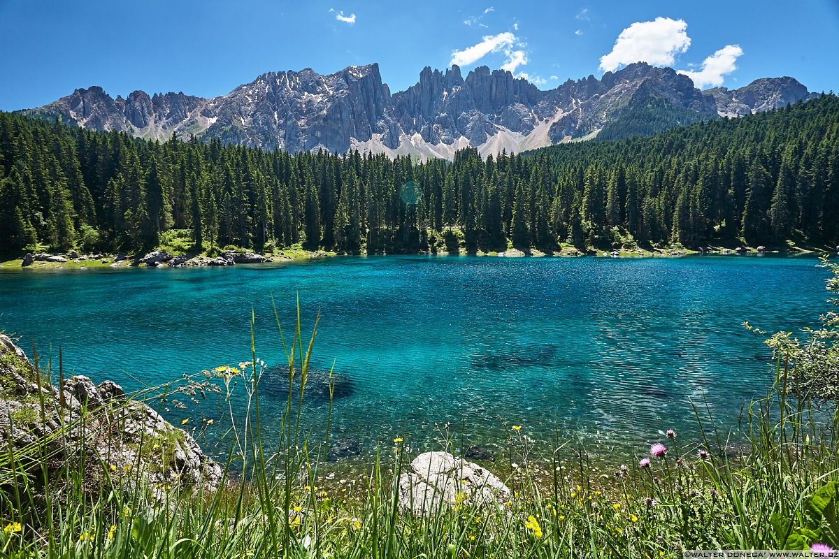  Lago di Carezza in primavera