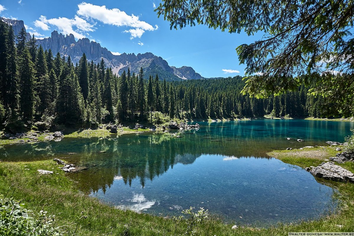  Lago di Carezza in primavera