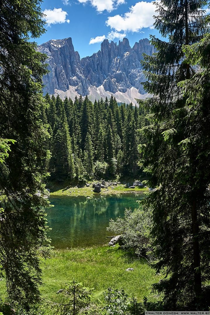  Lago di Carezza in primavera