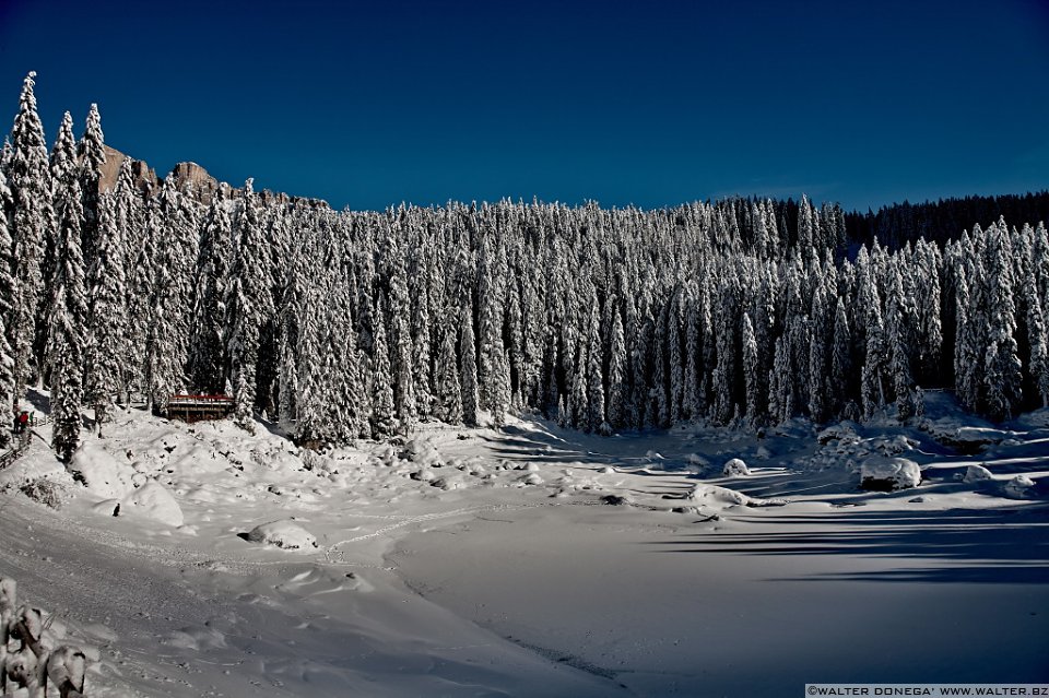14 Lago di Carezza e passo Costalunga in mezzo alla neve