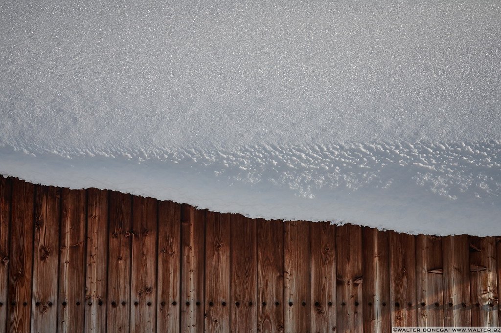 20 Lago di Carezza e passo Costalunga in mezzo alla neve