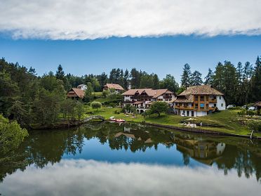 Lago di Costalovara Renon