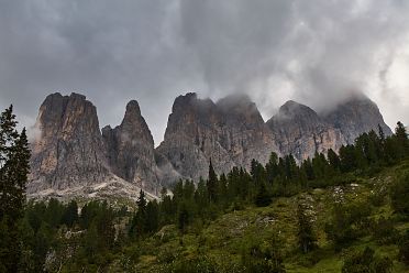 Escursione a Malga Casnago sul sentiero delle Odle