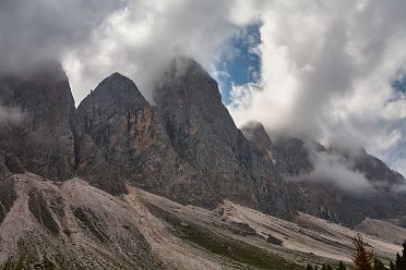 Escursione a Malga Casnago sul sentiero delle Odle