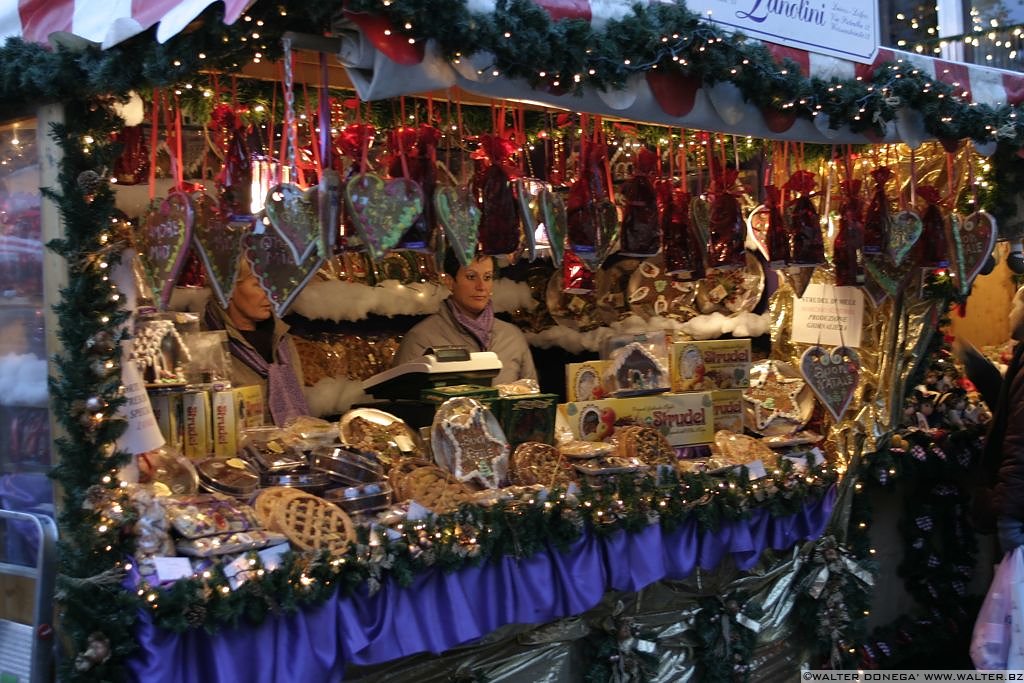 Mercatino di Natale Bolzano 2004 - 15 Mercatino di Natale di Bolzano