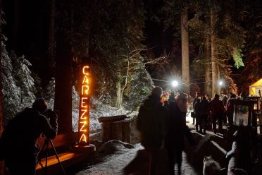 Mercatino di Natale al Lago di Carezza - Magie Natalizie