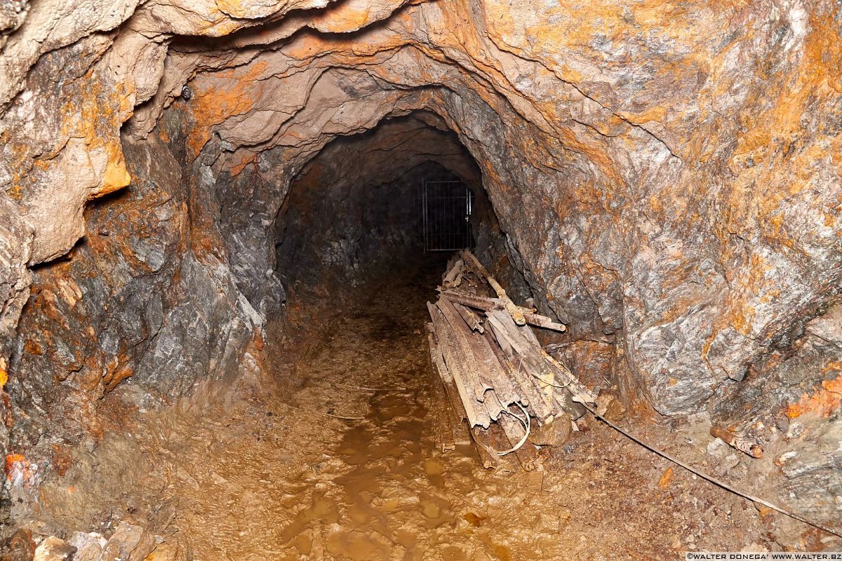 Affinamento del vino Tour del minatore al mondo delle miniere di Ridanna Monteneve