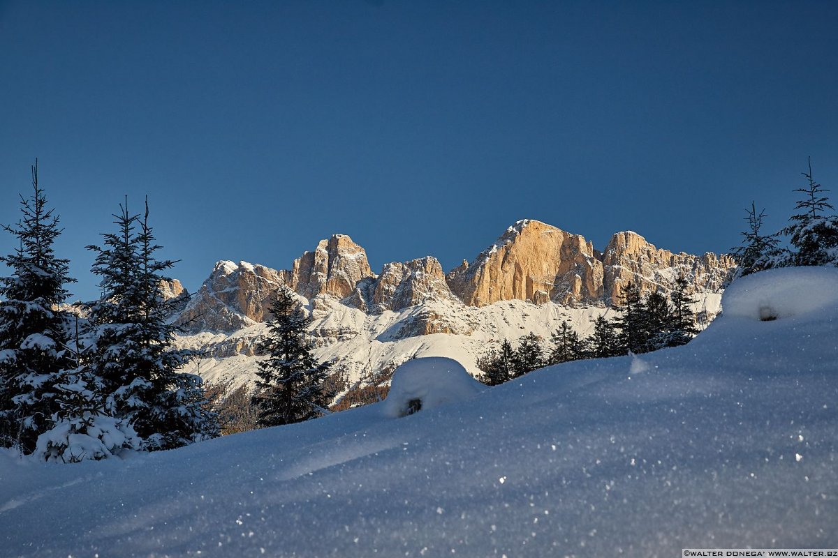  Passeggiata da Obereggen al lago di Carezza con la neve