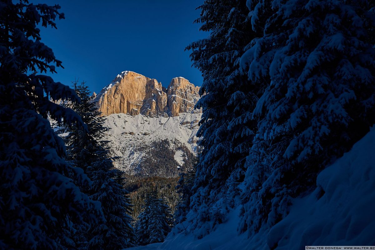  Passeggiata da Obereggen al lago di Carezza con la neve