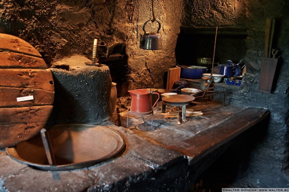 26 Renon: funivia, trenino, festa campestre e museo delle api