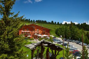 Escursione circolare al Sass de Putia