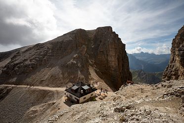Escursione al Sass Pordoi e Piz Boè
