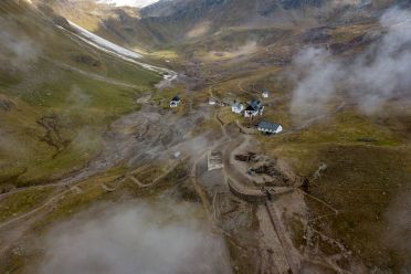 Escursione al villaggio dei Minatori di Monteneve e lago Nero Piccolo