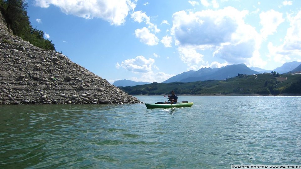 IMG_1800.JPG In canoa sul lago di Santa Giustina