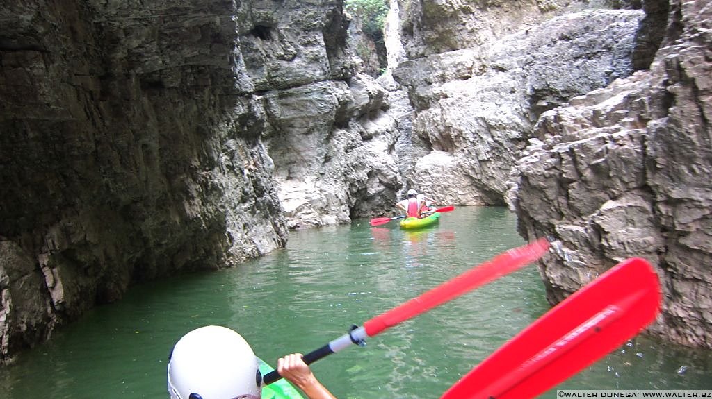 IMG_1811.JPG In canoa sul lago di Santa Giustina