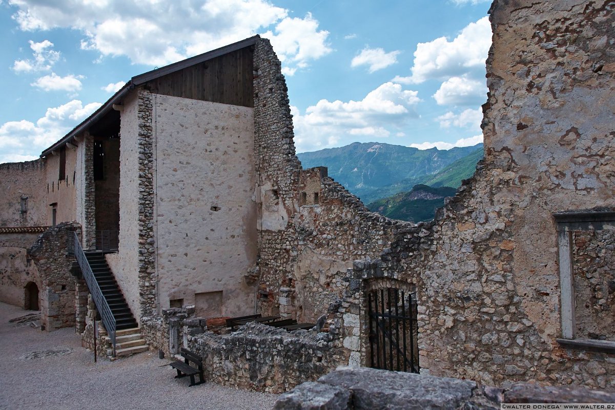 13 Castel Beseno
