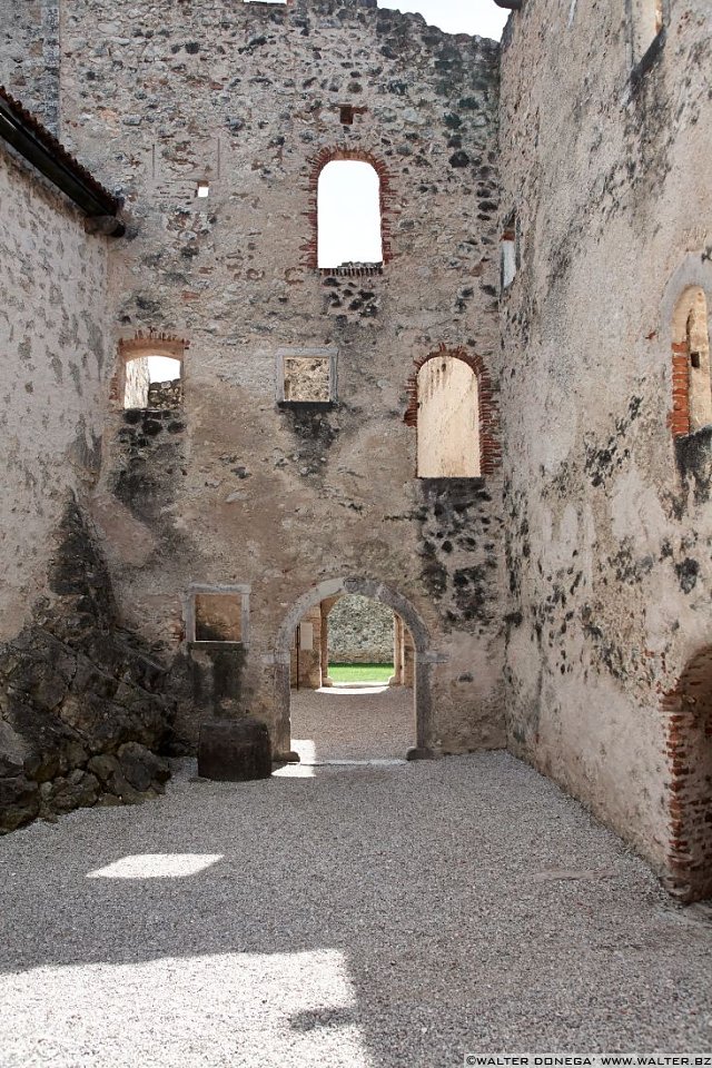 20 Castel Beseno