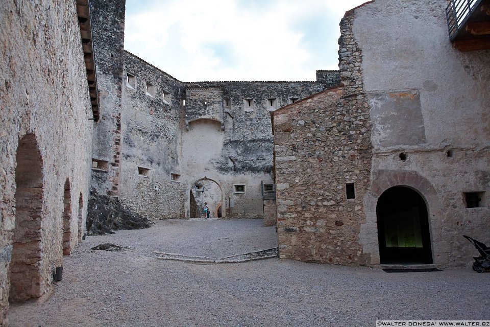 45 Castel Beseno