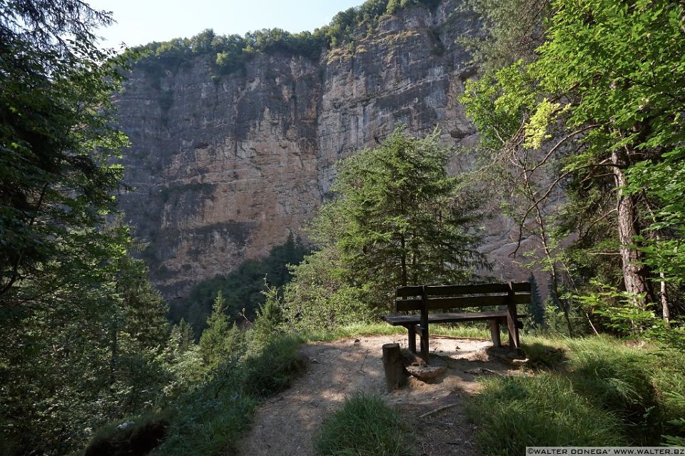 09 Passeggiata da Fondo a Dovena nella valle del torrente Novella 1999-2013