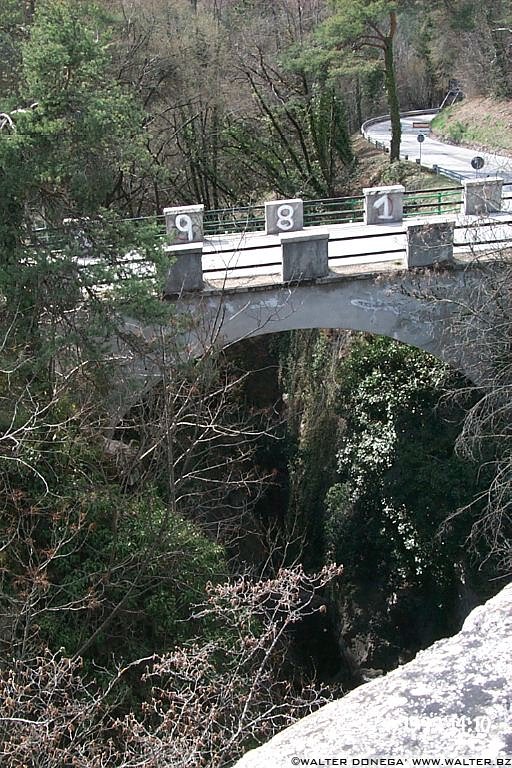 34 Passeggiata da Fondo a Dovena nella valle del torrente Novella 1999-2013