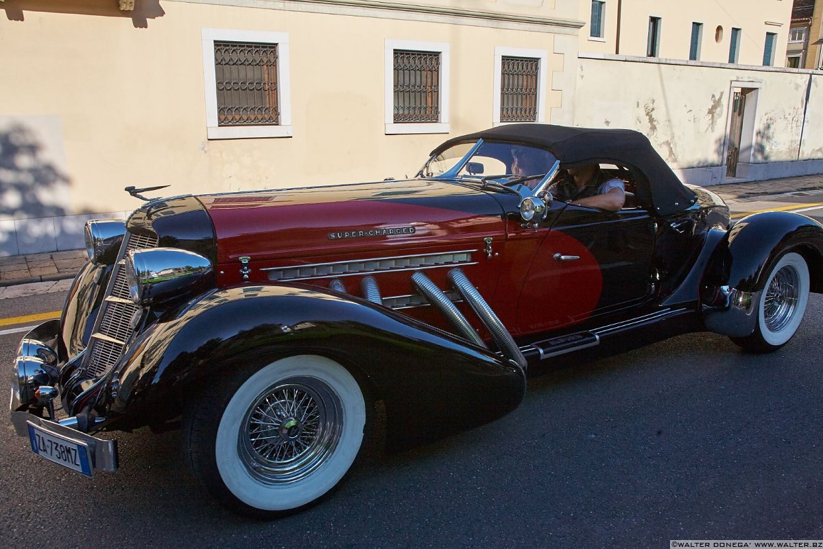 14 Auto americane all'Elvis Days di Treviso