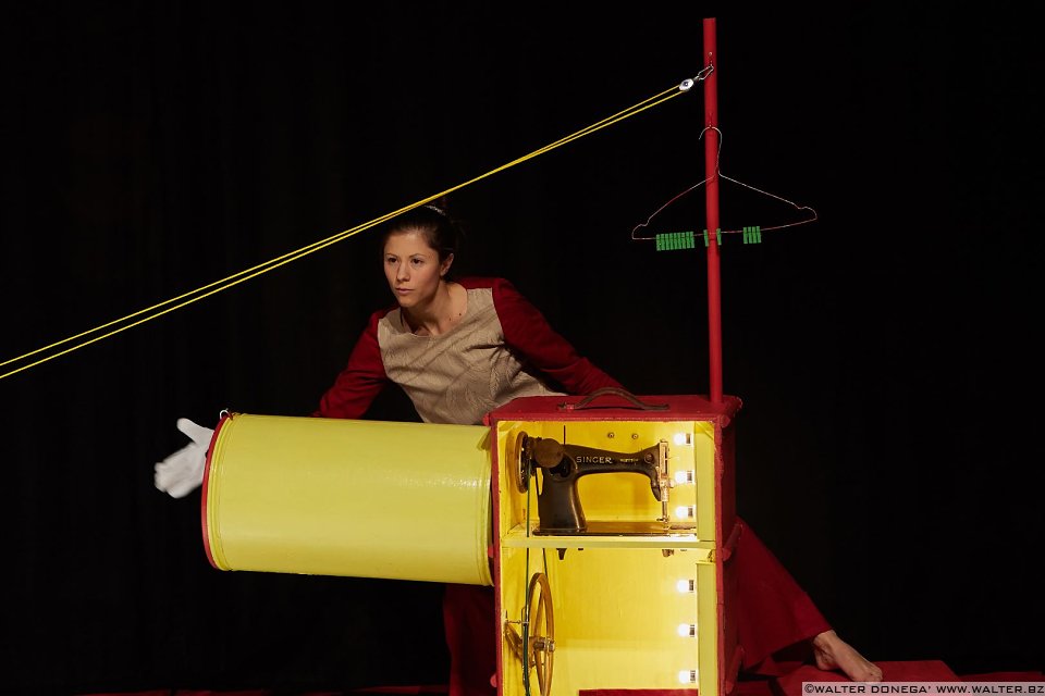  Spettacolo teatrale "La Guerra dei Calzini"