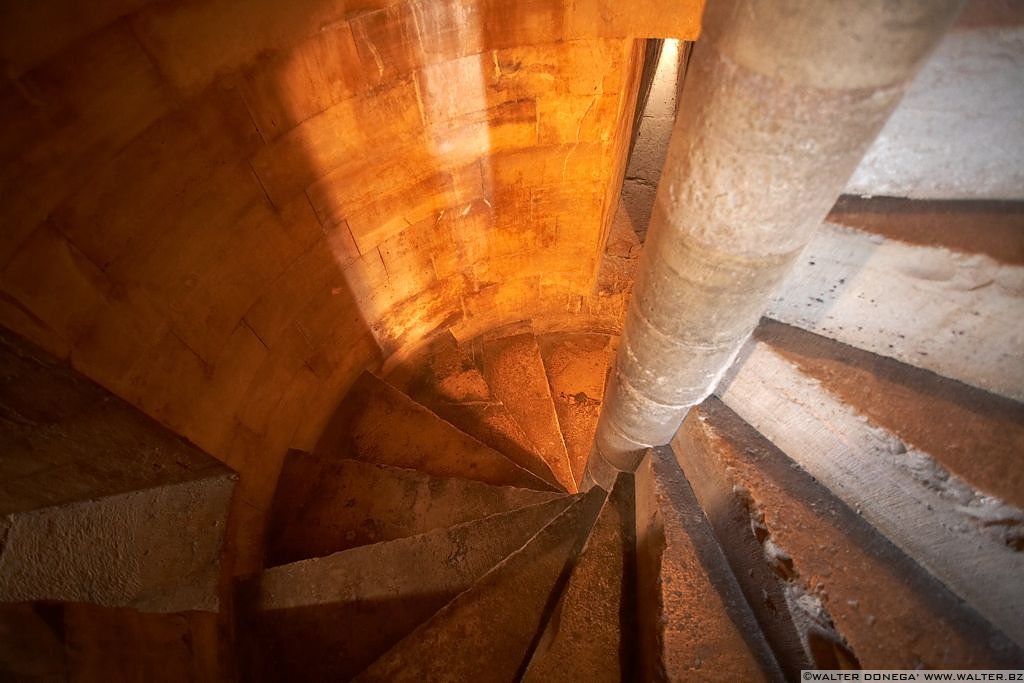 Castel del Monte Puglia - 10 Castel del Monte Puglia