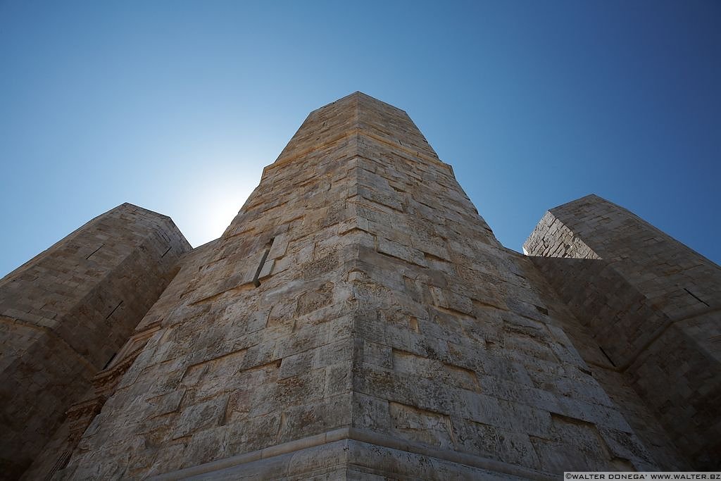 Castel del Monte Puglia - 36 Castel del Monte Puglia