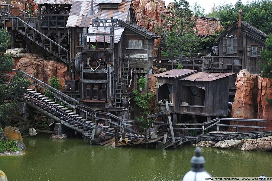 img_2107 Frontierland Adventureland